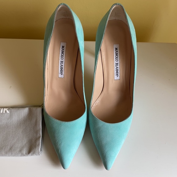 MANOLO BLAHNIK HEELS! - Picture 2 of 11
